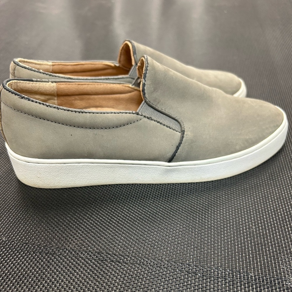 Vionic Gray Slip-On Women's Sneakers - Picture 2 of 10